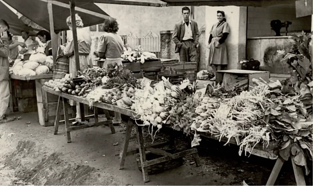 Feira Livre na capital, em 1954.