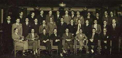 Grupo de fundadores do mais antigo clube de fotografia de São Paulo.