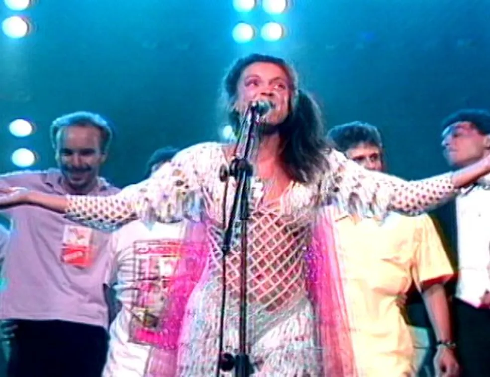 Tetê Espíndola vemceu o festival de 1985.