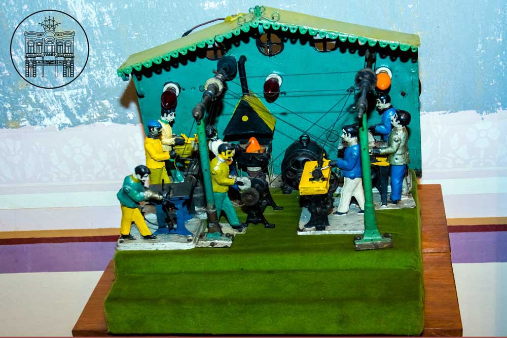 Durante anos esta maquete encantou crianças e adultos na vitrine da loja. Hoje faz parte do acervo do Museu Casa da Boia.