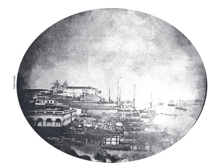 Possivelmente o primeiro registro feito no Brasil por um processo fotográfico, da Praia do Peixe, RJ, em janeiro de 1839.