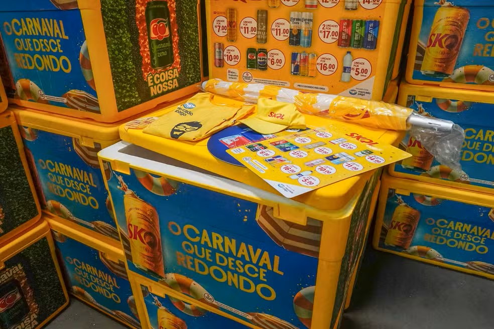 Kit "oficial" de bebidas dos mega blocos do Carnaval paulistano.
