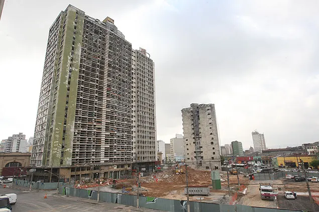 Construído pela Zarzur & Kogan o São Vito infelizmente virou símbolo de favela vertical na cidade.
